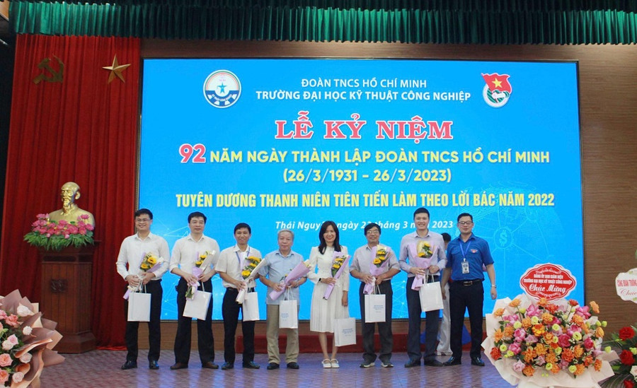 Tuổi trẻ trường Đại học Kỹ thuật Công nghiệp tiên phong tạo lập giá trị mới.