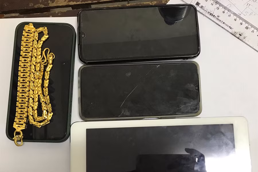 Tang vật vụ án bị thu giữ. (Ảnh: CANA)