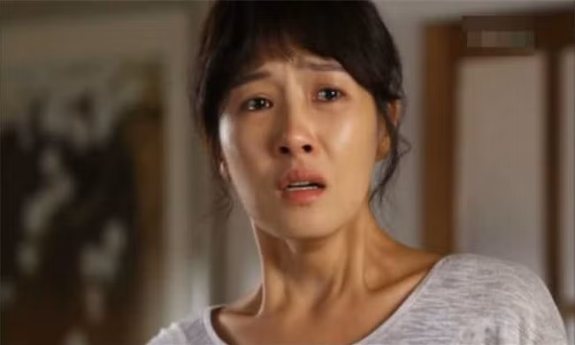 Nghe lời mẹ bỏ rơi vợ để lấy người phụ nữ khác với mục đích sinh con nối dõi nhưng cuối cùng tôi nhận cái kết bi thảm nhất - Ảnh 3.