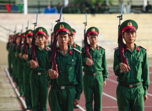 bất chấp nắng nóng, điện biên tích cực tập luyện cho lễ diễu binh 30/4 hình 4 bat chap nang nong, dien bien tich cuc tap luyen cho le dieu binh 30/4 hinh 4