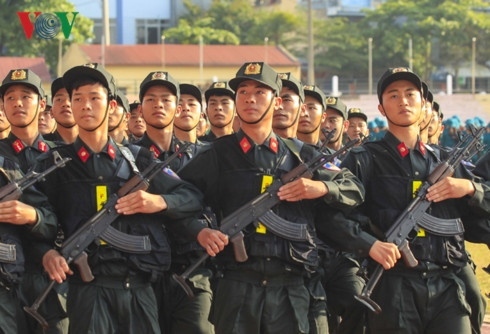 bất chấp nắng nóng, điện biên tích cực tập luyện cho lễ diễu binh 30/4 hình 11 bat chap nang nong, dien bien tich cuc tap luyen cho le dieu binh 30/4 hinh 11