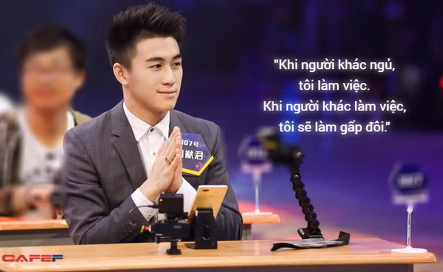 Ông trùm sòng bạc Ma Cao dạy con: “Lúc người khác đang ngủ, con phải làm việc..."