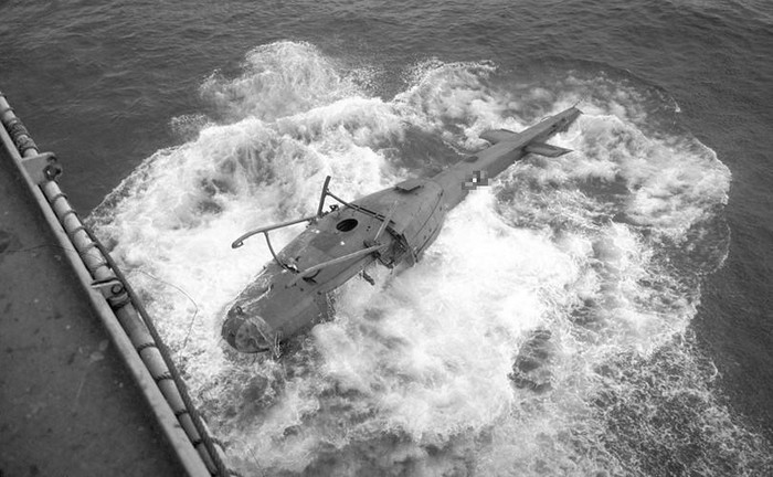 Tại sao tàu Mỹ ném máy bay xuống biển năm 1975? ảnh 4 Tại sao tàu Mỹ ném máy bay xuống biển năm 1975? ảnh 4