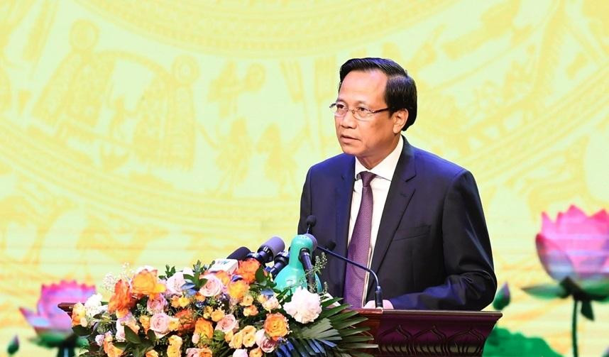 Bộ trưởng LĐ-TB&XH Đào Ngọc Dung. Bộ trưởng LĐ-TB&XH Đào Ngọc Dung.