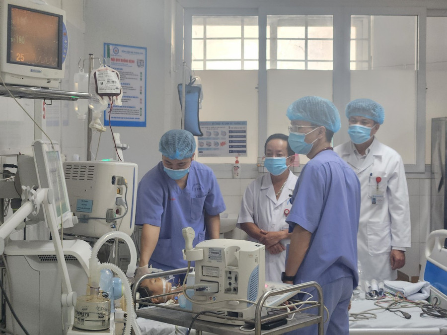 Từ trưa ngày 16/1, bệnh nhân Đ.T.C. diễn biến theo chiều hướng rất xấu. (Ảnh: NT) Từ trưa ngày 16/1, bệnh nhân Đ.T.C. diễn biến theo chiều hướng rất xấu. (Ảnh: NT)