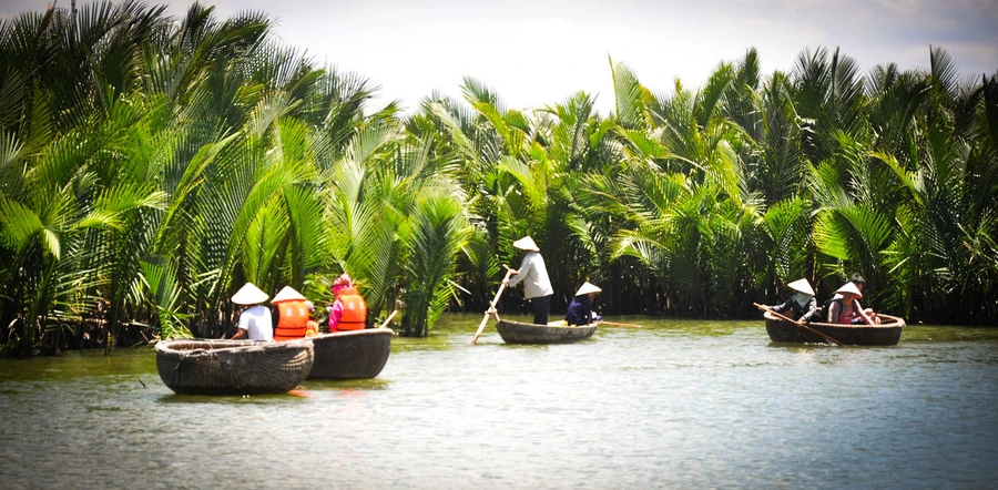 Thênh thang con đường du lịch xanh