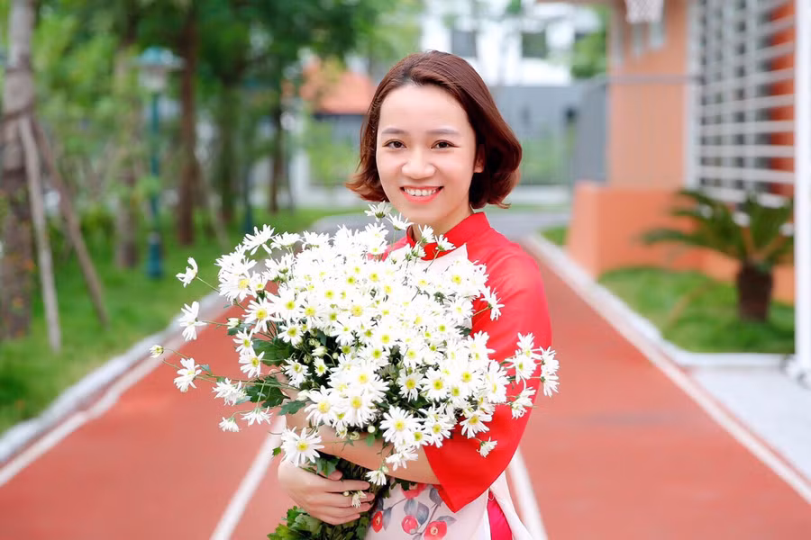 Thạc sĩ Hoàng Mai Dung, giáo viên trường THCS Chu Văn An - Long Biên (Hà Nội). (Ảnh: NVCC)