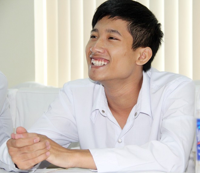 Nguyễn Hữu Tiến.