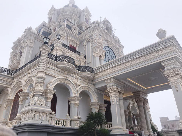 Khoe ảnh bầu to "vượt mặt", "cô dâu 200 cây vàng" ở Nam Định ngày ấy gây bất ngờ về nhan sắc ảnh 5 Tòa lâu đài bề thế của Thu Hương