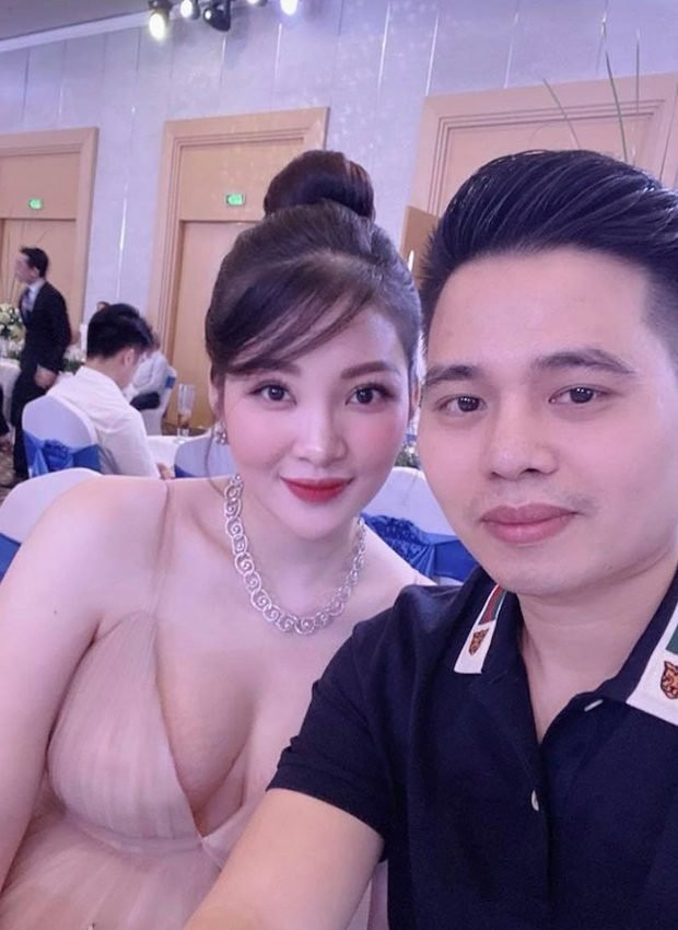 Make up nhẹ nhàng nhưng Thu Hương vẫn rất rạng rỡ