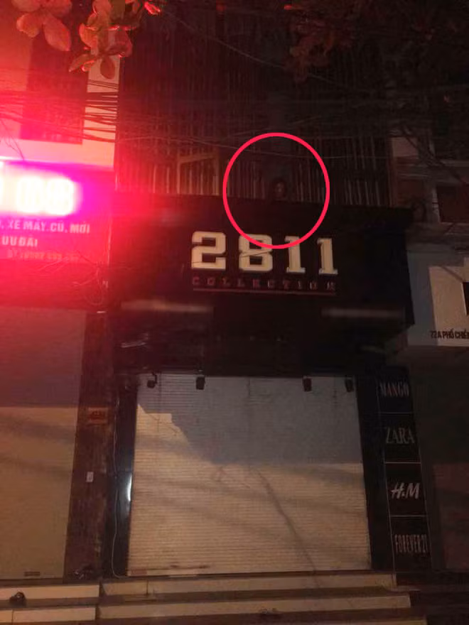 Bức ảnh thách bạn ngủ ngon: Nửa đêm nhậu về bắt gặp vợ để mặt mộc xõa tóc đứng chờ ngoài ban công, anh chồng tự hỏi có nên vào nhà không? - Ảnh 1.