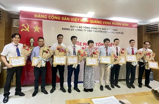 Đảng bộ Công ty Vận chuyển khí Đông Nam Bộ tổ chức Hội nghị tổng kết công tác năm 2021