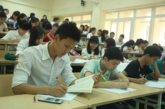 SV sư phạm trên giảng đường. Ảnh: Internet