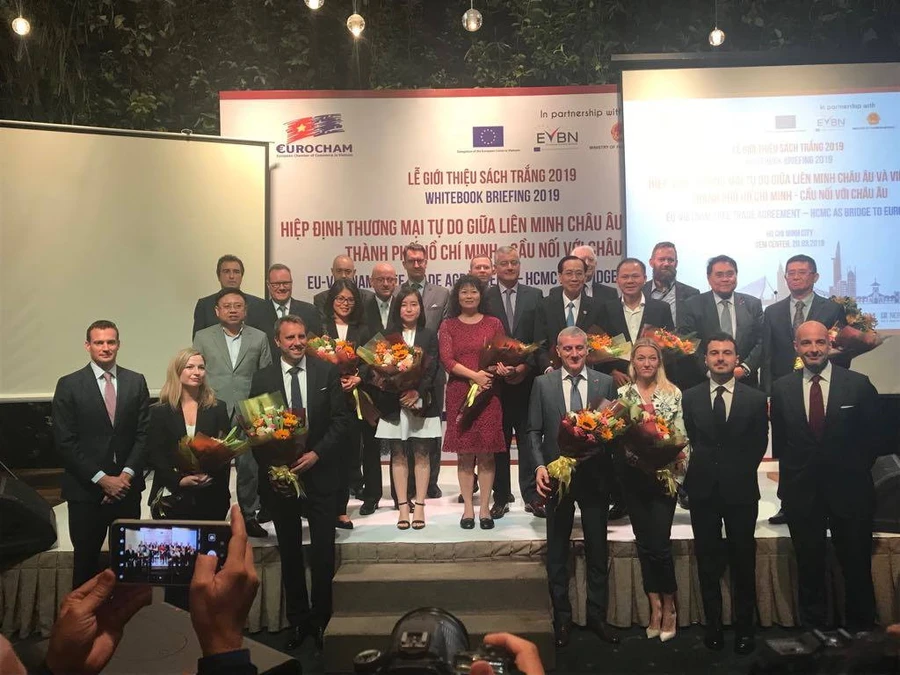 Lễ công bố sách trắng EuroCham năm 2019. Ảnh: T.G