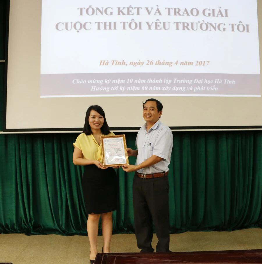 Trao giải cuộc thi “Tôi yêu Trường tôi”