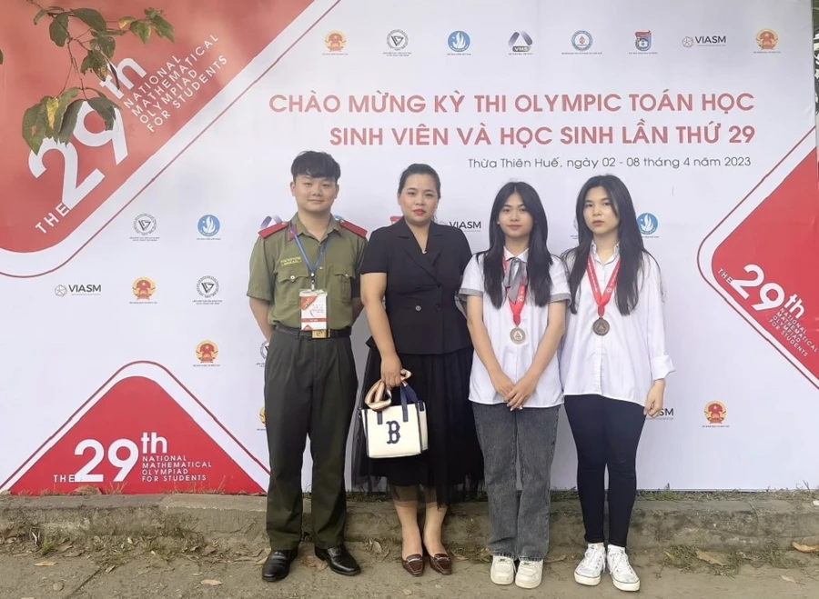 Học sinh Cao Bằng đoạt Huy chương đồng cuộc thi Olympic Toán học sinh viên và học sinh toàn quốc lần thứ 29.