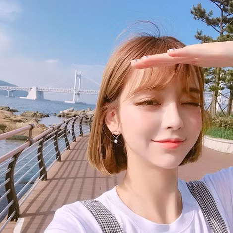 5 kiểu tóc ngắn giúp chị em thay “hack tuổi”, nhìn như gái 18 ảnh 9