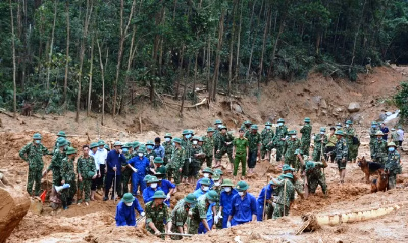 Tìm thấy 13 thi thể Đoàn cán bộ công tác gặp nạn tại Trạm 67 Thừa Thiên Huế và đã xác minh được danh tính.