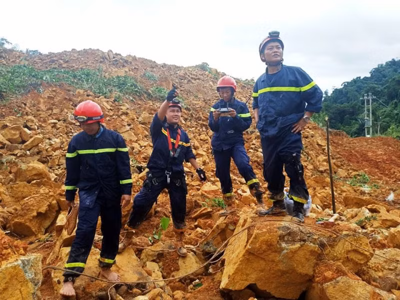 Mọi phương án tối ưu nhất đã được lực lượng chức năng sử dụng để tìm kiếm các nạn nhân.