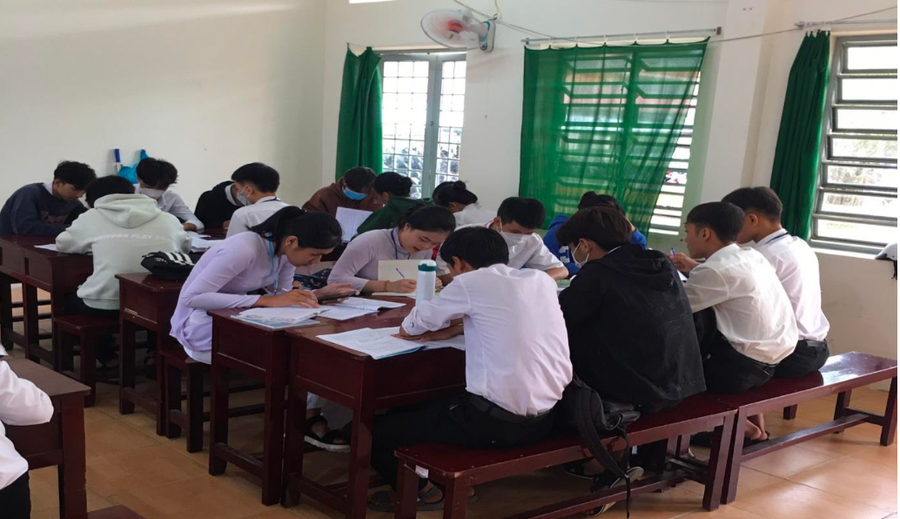 Tạo hứng thú học tập cho học sinh bằng nhiều giải pháp thiết thực.