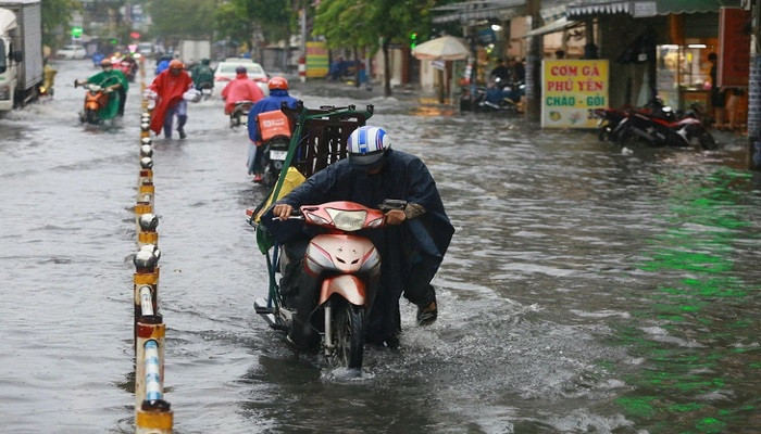 Thời tiết đầu tuần: Bắc Bộ ngày nắng, Trung Bộ, Nam Bộ mưa rào và dông diện rộng