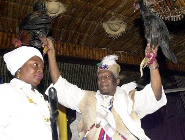 Beauvoir "vua của các phù thủy" qua đời ở tuổi 79 (Ảnh: Getty Images) phu-thuy-phunutoday-vn