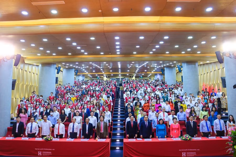 Quang cảnh hội trường lễ khai giảng năm học 2022-2023.