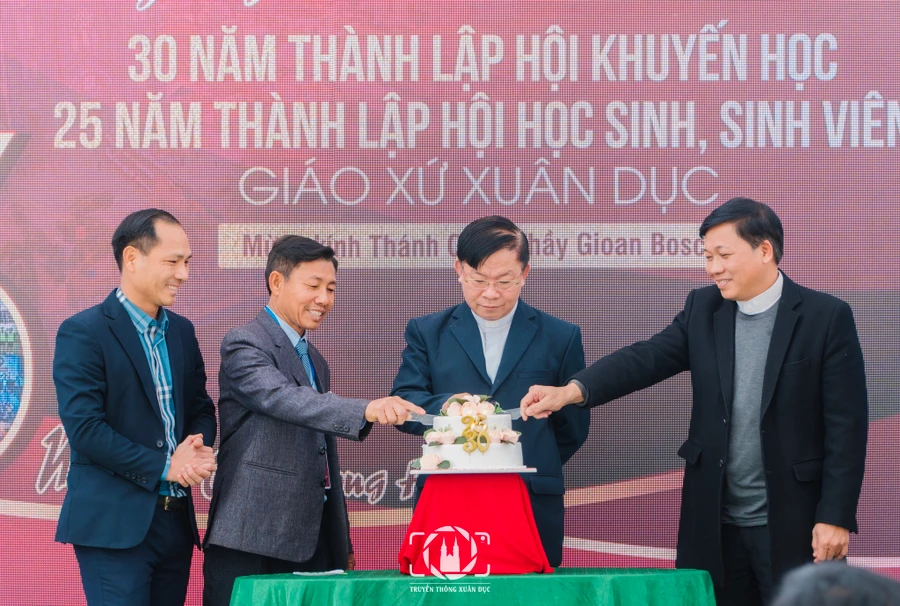 Giáo xứ có 30 năm ‘thâm niên’ khuyến học