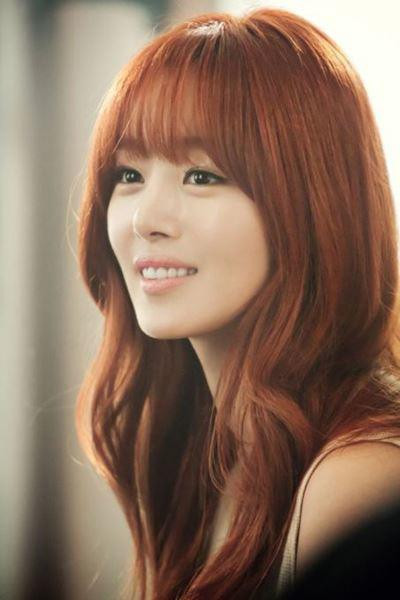 Tóc xoăn đẹp thịnh hành nhất 2020 chị em nên thử-28