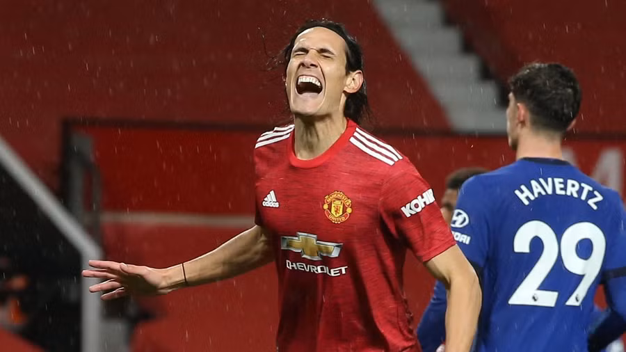 Tân binh Cavani đã có màn ra mắt trong trận Man Utd hoà 0-0 trước Chelsea. 