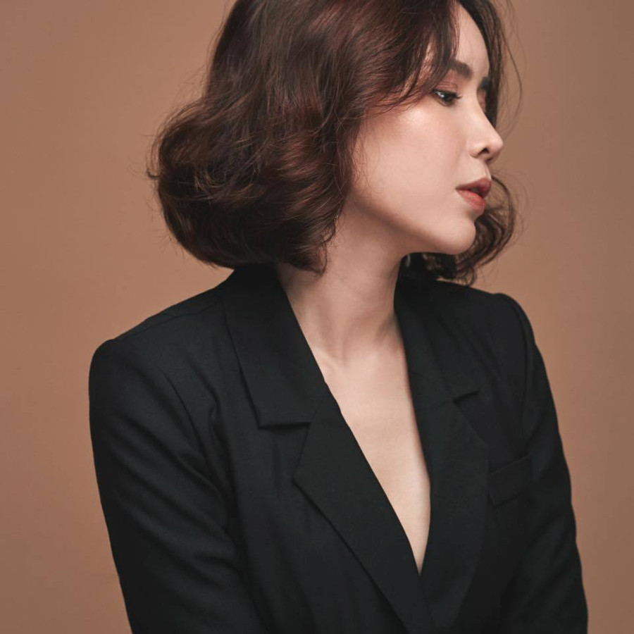 Nhan sắc khó tin của Lưu Hương Giang sau "dao kéo" ảnh 18 Nhan sắc xinh đẹp khó tin của Lưu Hương Giang sau khi 'dao kéo'