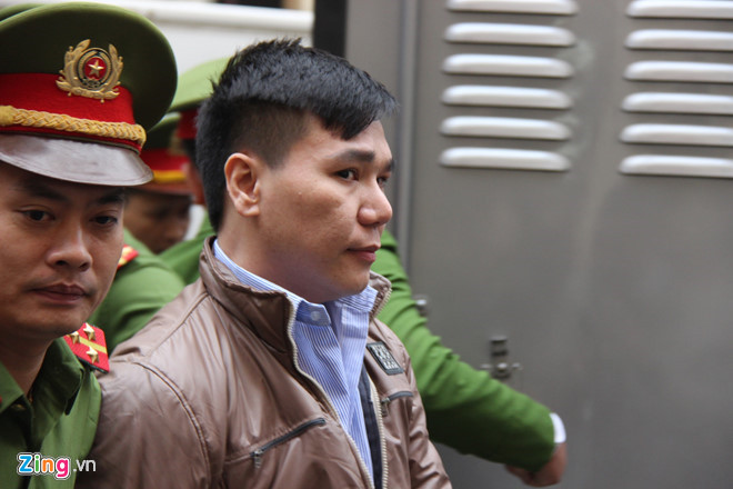 Chau Viet Cuong - ca si ngoi sao hoi cho, hat khong te nhung sa nga hinh anh 2 