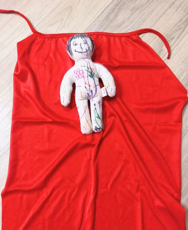 Mẹ trẻ hoảng hồn khi phát hiện vật lạ trong cặp con gái, đến khi truy ra sự thật lại khiến dân mạng cười té ghế-2