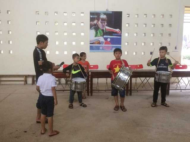 Một số trường giáo viên, học sinh đã tập dượt cho lễ khai giảng ngày mai.