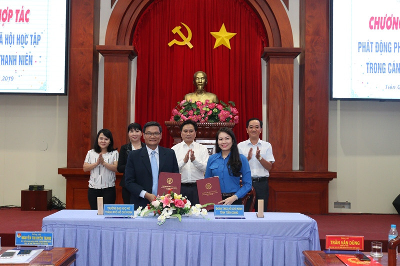 Hai bên vui mừng với thỏa thuận ký kết đạt được