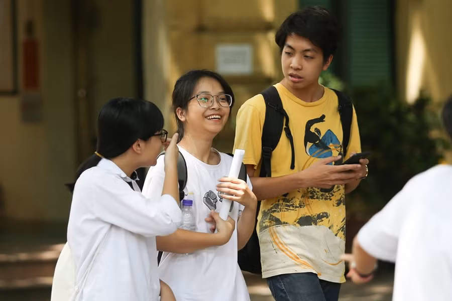 Chuyên gia nhận xét đề thi Tiếng Anh: Bám sát chương trình cũng đạt kết quả tốt