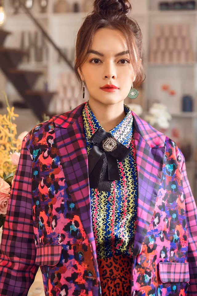 chan yeu dieu, pham quynh anh “cua sung lam nghe” voi loat kieu toc tuoi teen ma van hop - 4