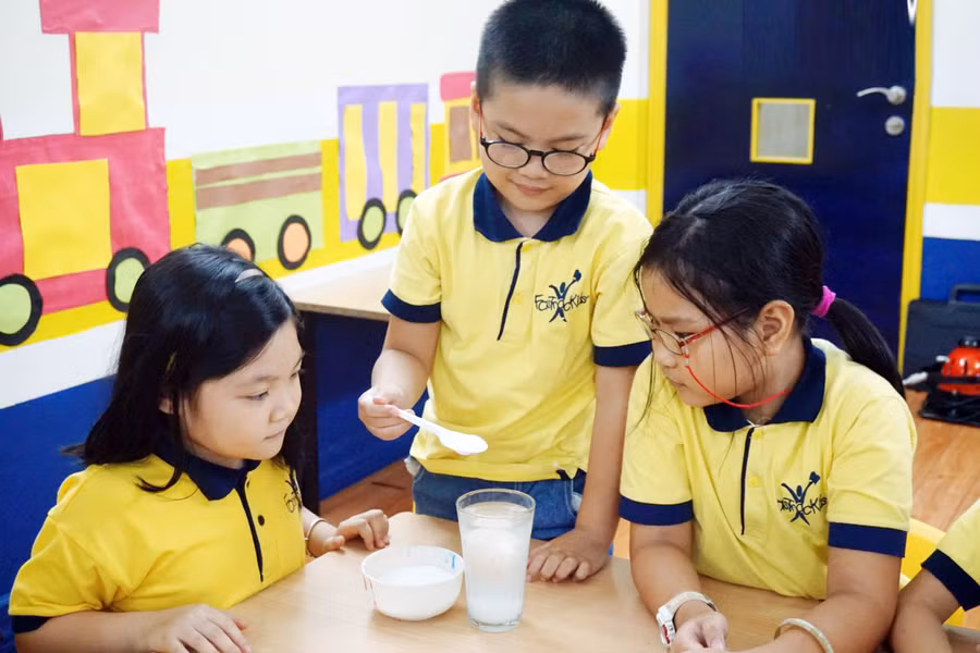 Nghệ thuật “thưởng - phạt” với trẻ