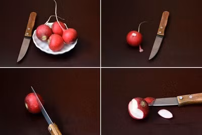 Đầu tiên, bạn cắt bỏ cuốn và tua dài ở đầu củ cải tạo thành củ cải tròn xinh. Dùng dao cắt một vòng quanh thân ½ củ cải nhưng các bạn đừng cắt hết. Cắt bỏ phần viền xung quanh, giữ lại lõi ở giữa để làm thân cây nấm.