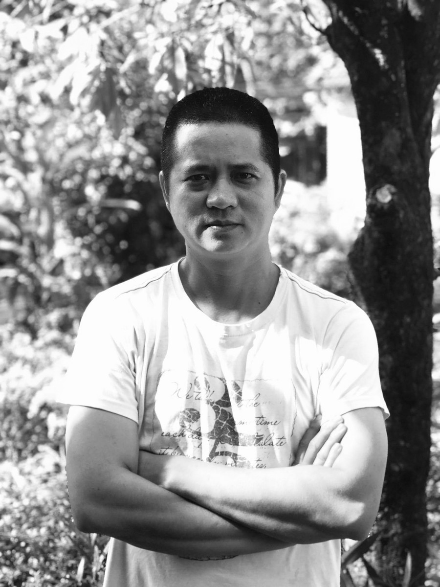 Hoạ sĩ Hoàng Đăng Khanh.