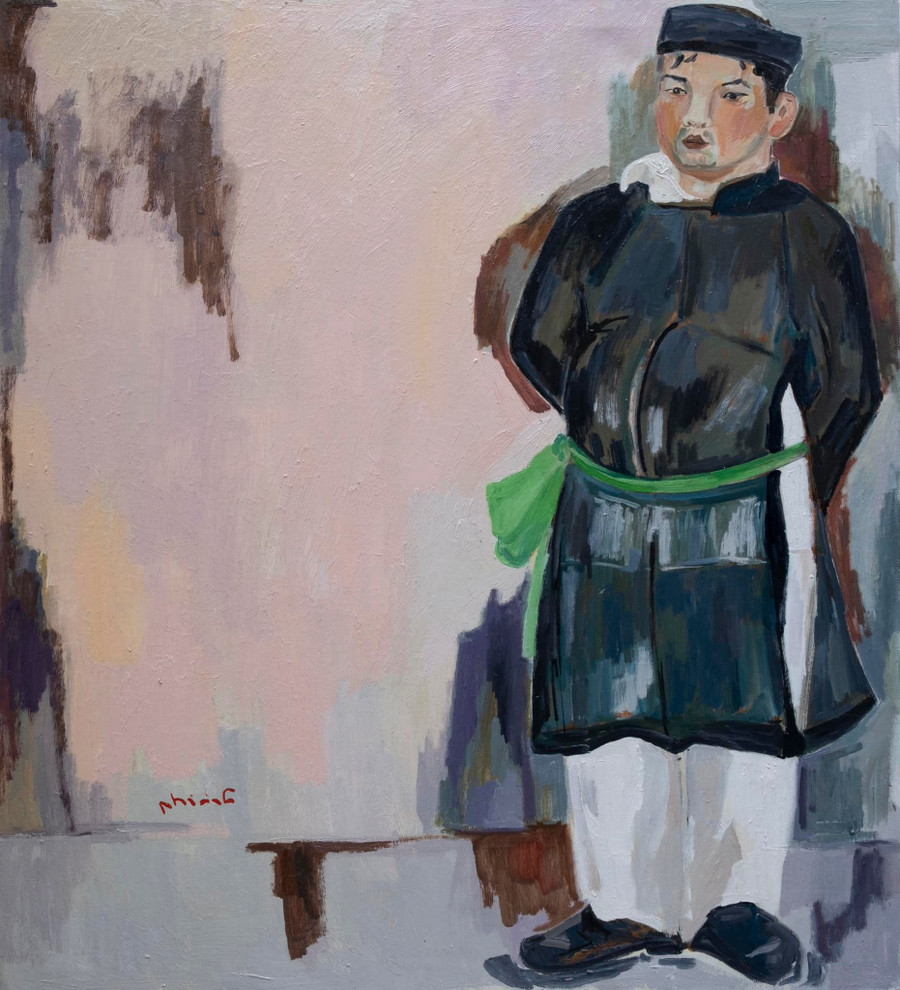 “Anh đứng giữa hội”.