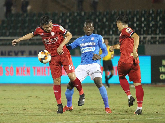 CLB TPHCM của ông Chung vừa vượt qua Than Quảng Ninh ở vòng 21 V-League CLB TPHCM của ông Chung vừa vượt qua Than Quảng Ninh ở vòng 21 V-League