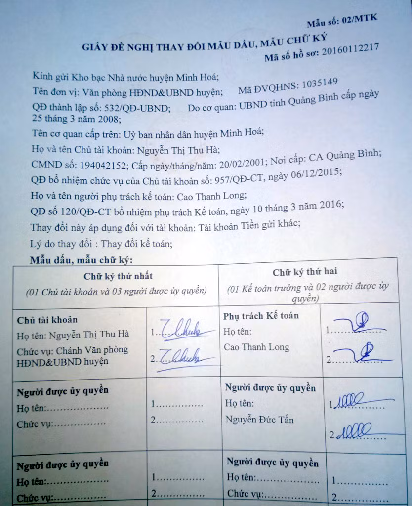 Văn bản thể hiện ông Nguyễn Đức Tấn được ủy quyền làm kế toán. Văn bản thể hiện ông Nguyễn Đức Tấn được ủy quyền làm kế toán.