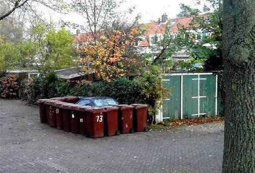 Cảnh báo ôtô đỗ sai chỗ. 10-anh-hai-hot-nhat-facebook-trong-ngay-4