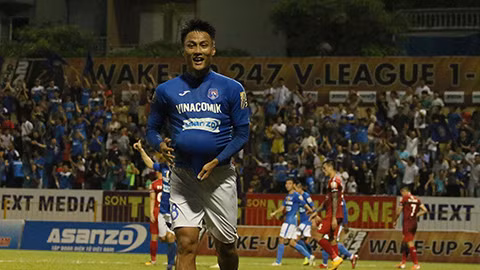 “Mạc Hồng Quân xứng đáng được gọi lên tuyển Việt Nam“