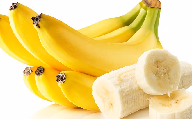 Những quả chuối chín vàng như thế này thường ngâm hóa chất