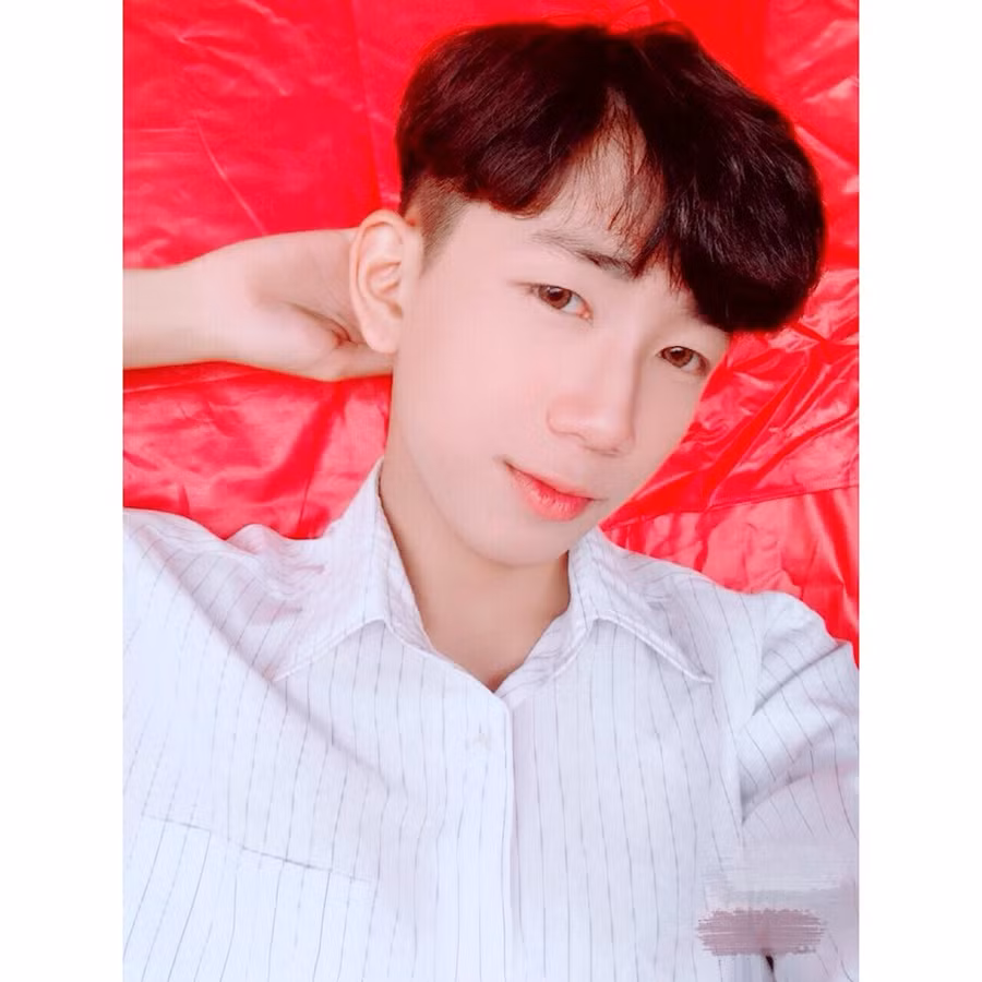 Nam sinh Long An sở hữu vẻ ngoài như tài tử Hàn ảnh 5