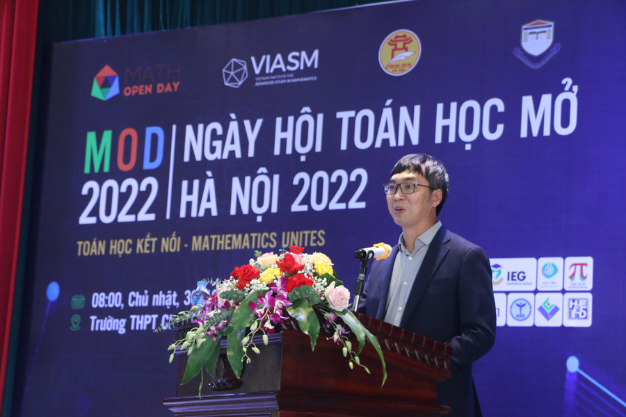 PGS.TS Lê Minh Hà - Giám đốc điều hành Viện Nghiên cứu cao cấp về Toán nhấn mạnh về tầm quan trọng của Toán học trong đời sống.