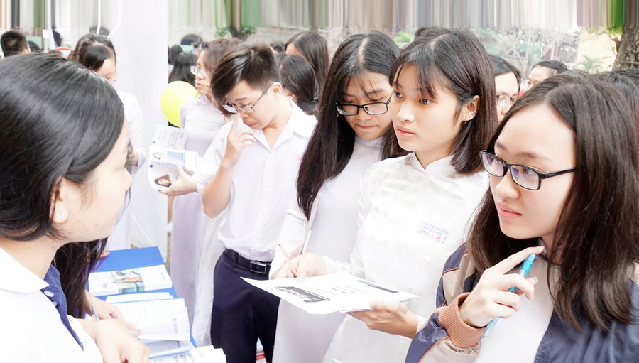 Kết quả Kỳ thi THPT quốc gia là căn cứ quan trọng để các trường xét tuyển sinh Kết quả Kỳ thi THPT quốc gia là căn cứ quan trọng để các trường xét tuyển sinh