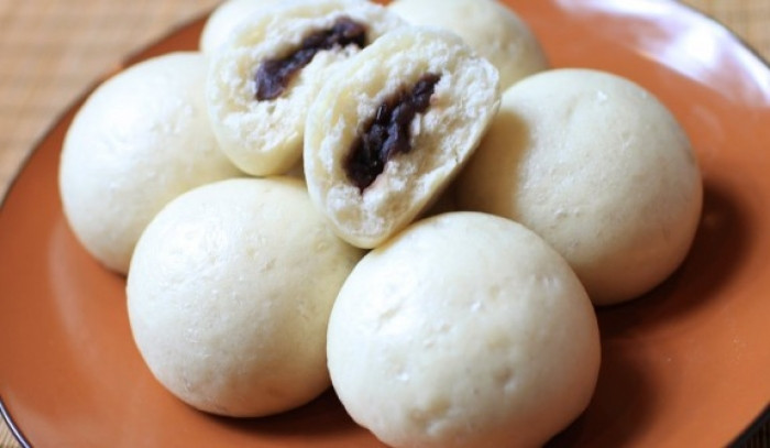 Cách làm bánh bao đậu đỏ thơm ngon cho bữa sáng
